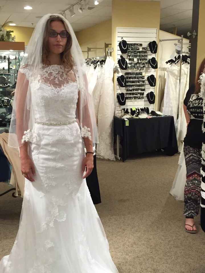 Just Tell Me I'm Pretty- Dress Shopping Disaster