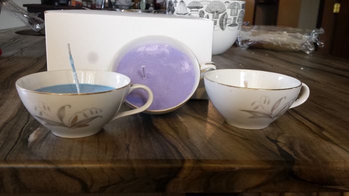 Teacup candle favors