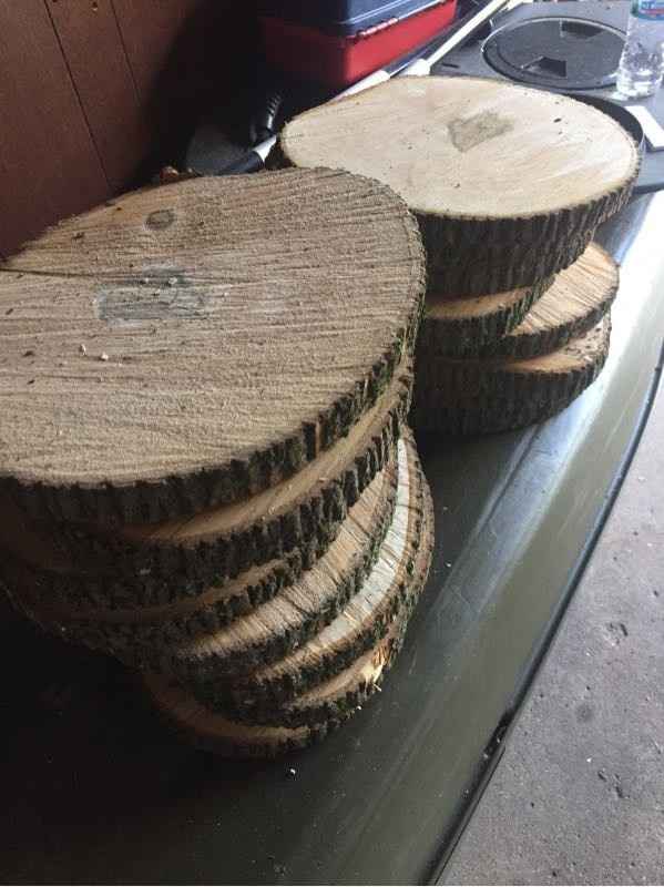 Share your guest books and gift ideas for bridal party/parents please!