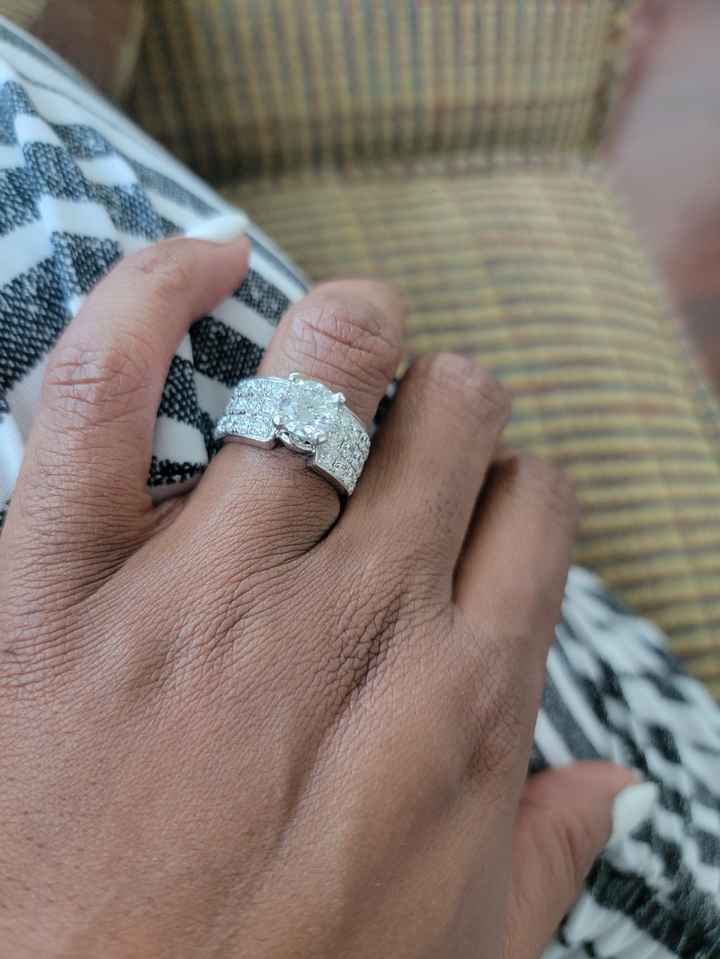 Brides of 2022! Show us your ring! - 1