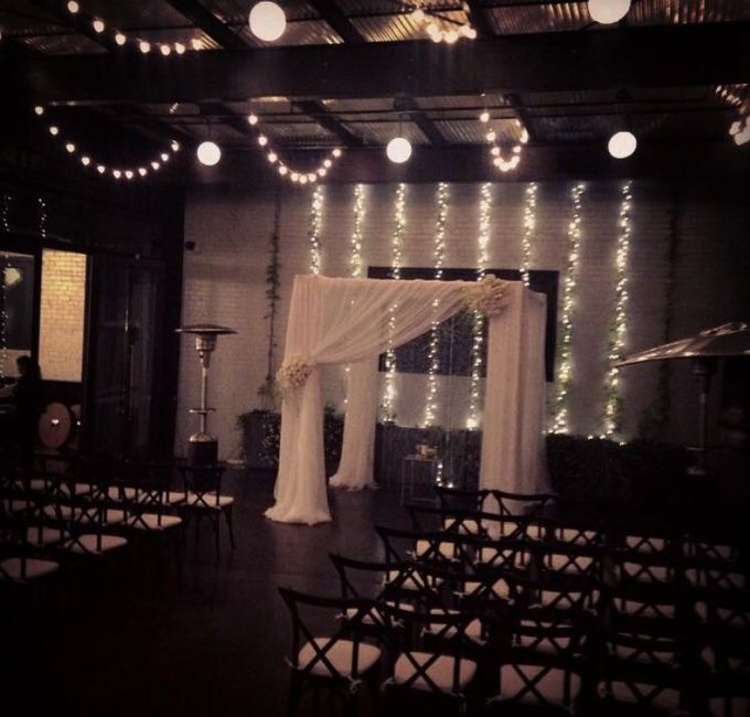 Show off your wedding venue!