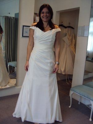 Help me choose my wedding dress - Please!