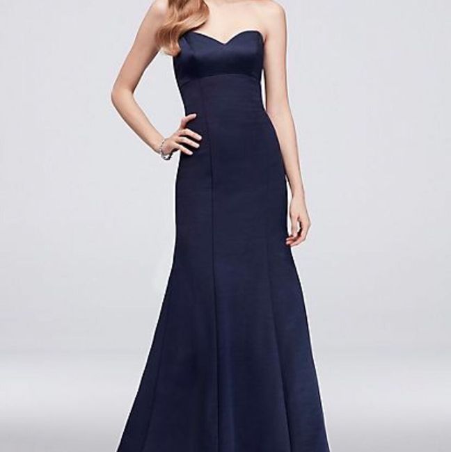 Will my dress clash with my bridesmaids? 1
