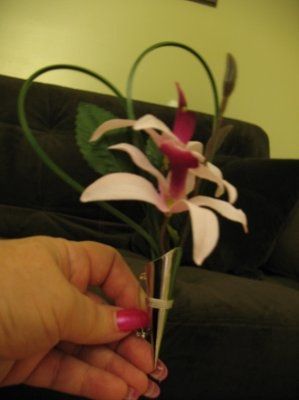silver boutonnieres?