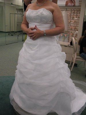Haven't seen this in awhile. Show off the DRESS!