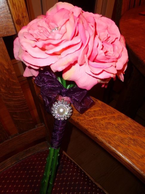 Flowers for wedding .. need advice please!