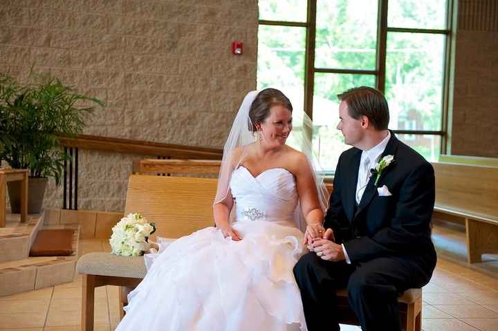 Plus sized brides - show off your dress!