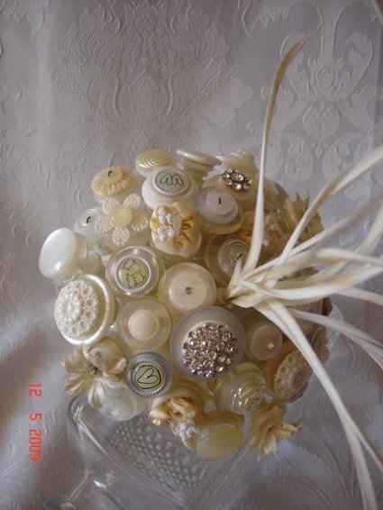 Button bouquet or ornament bouquet?