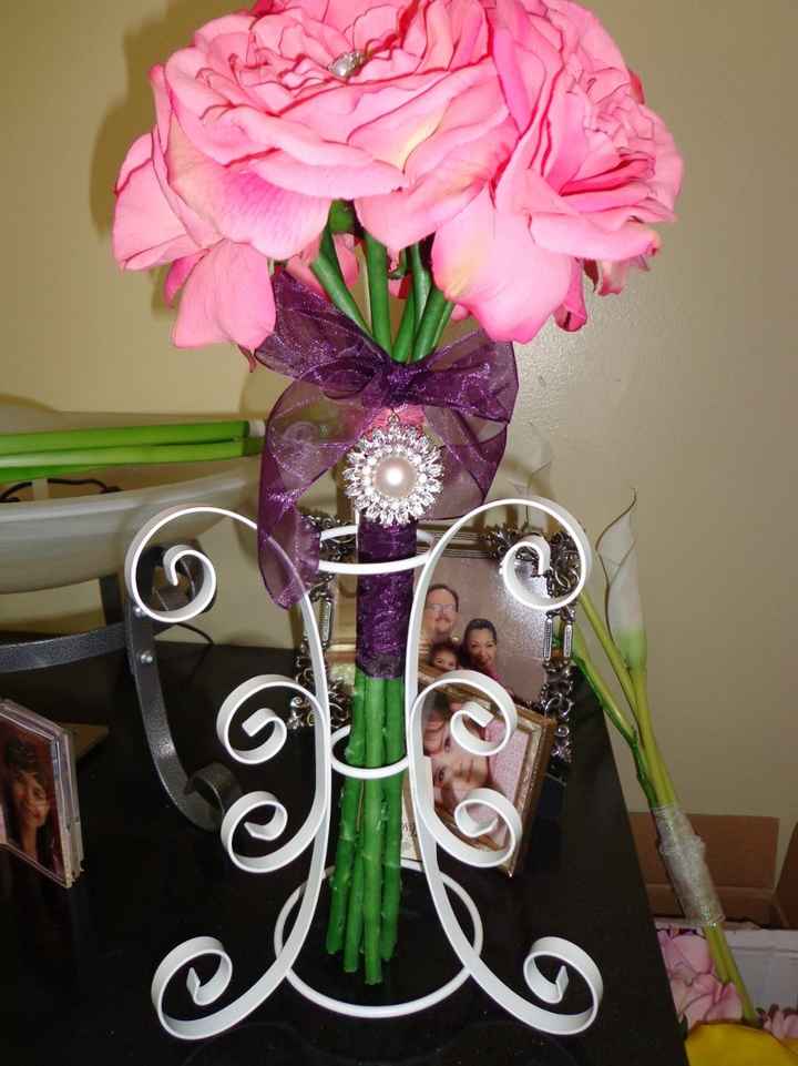 For those of you who DIY'D your flowers...