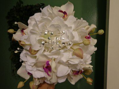 Silk bouquet almost done -UPDATE - look what I found to add to it!