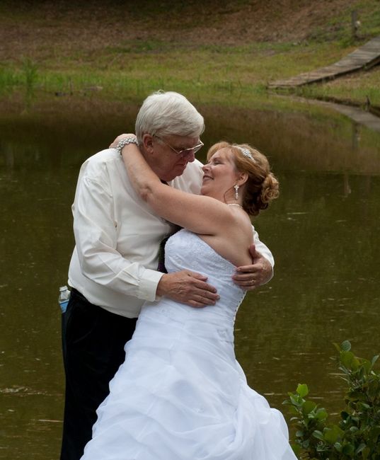 PRO PICS ARE IN!!!!