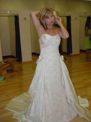 Show me your wedding dress!!!