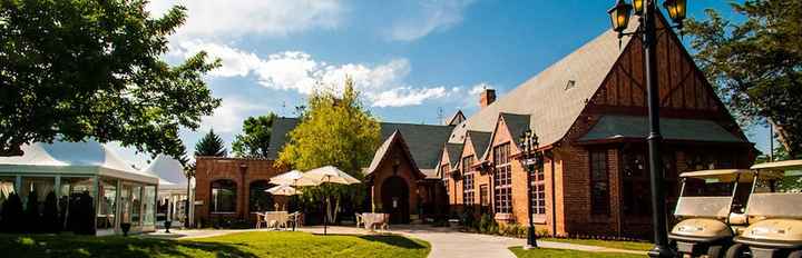 It's officially official - we have a venue & date!!