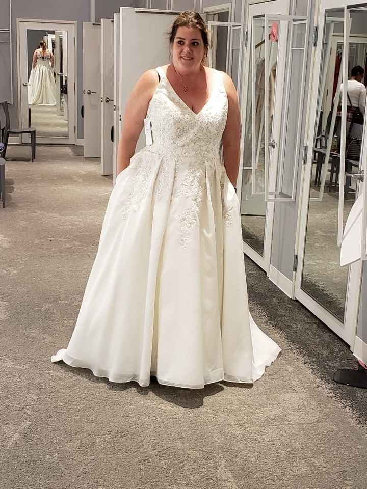 Having second thoughts in my wedding dress - 3