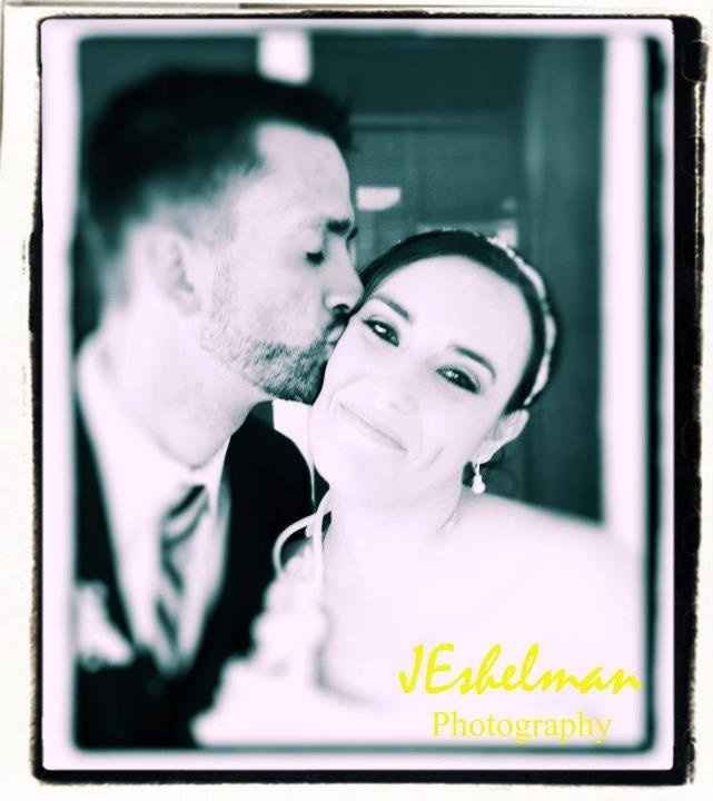 I'm back and married!  I have a HUSBAND!!