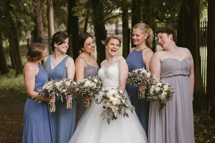 Share your bridesmaid's dresses? - 1