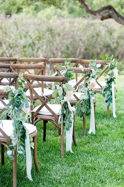 Let me see your aisle decor!