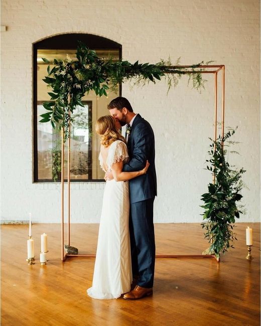 Centerpiece ideas help 17