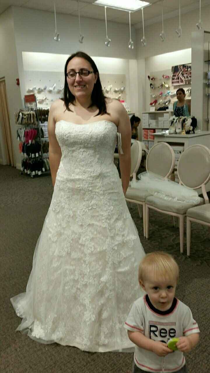 Show off those dresses!