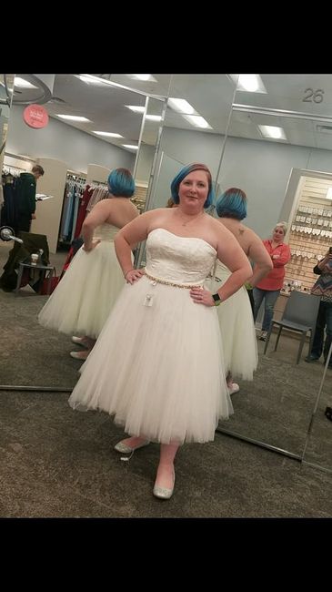 What would you do? Plus sized and need advice as to how to style my gown. 7
