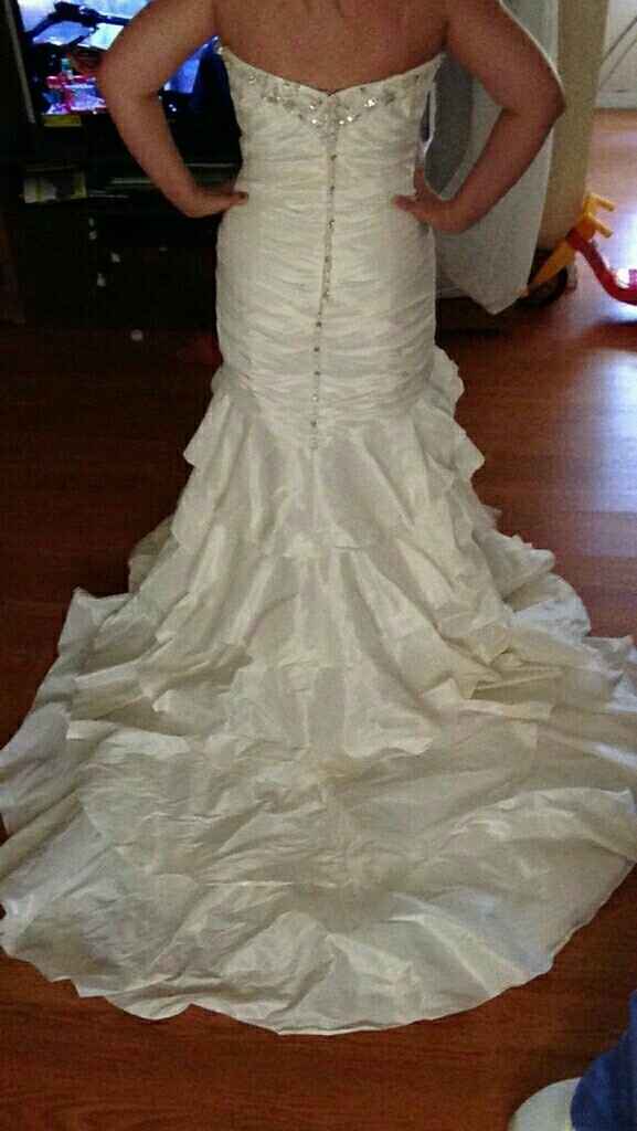 Let's see everyone's dresses