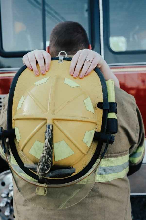 Engagement pictures - 7