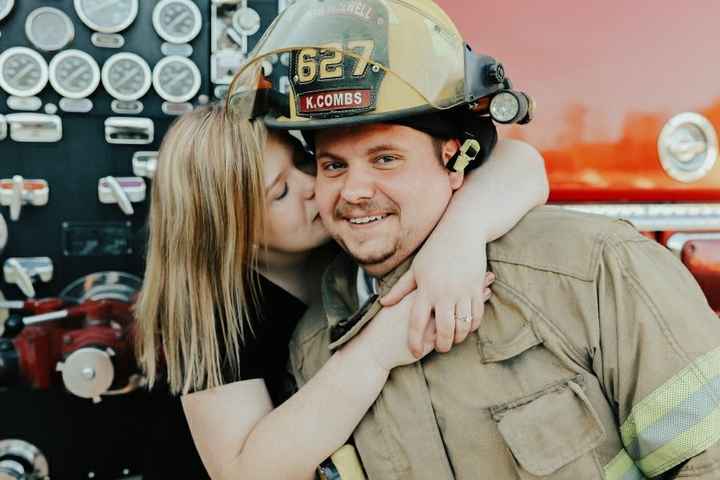 Engagement pictures - 9