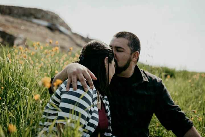 Engagement pictures-Pic Heavy