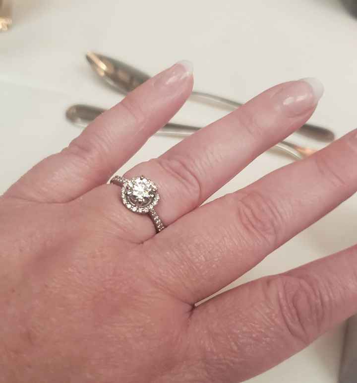 Brides of 2022! Show us your ring! 15