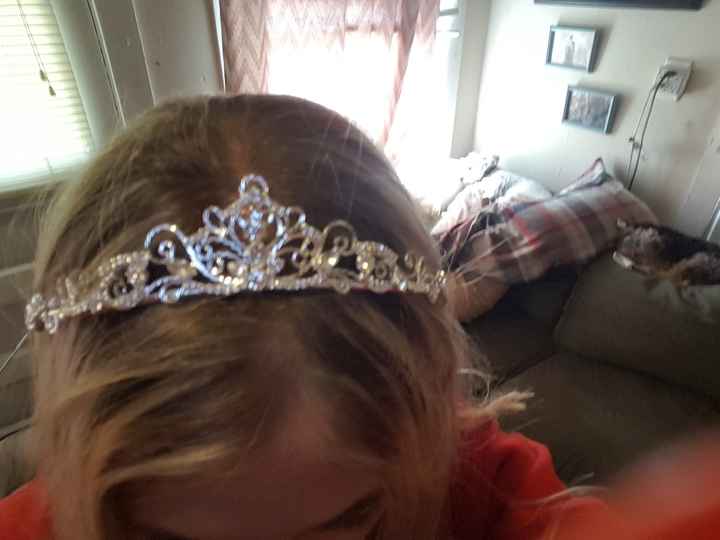 Got my headpiece in, not sure if I'm in love.