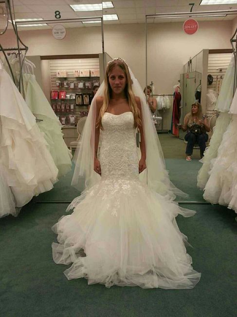 Show me your trumpet/mermaid style dress!!!