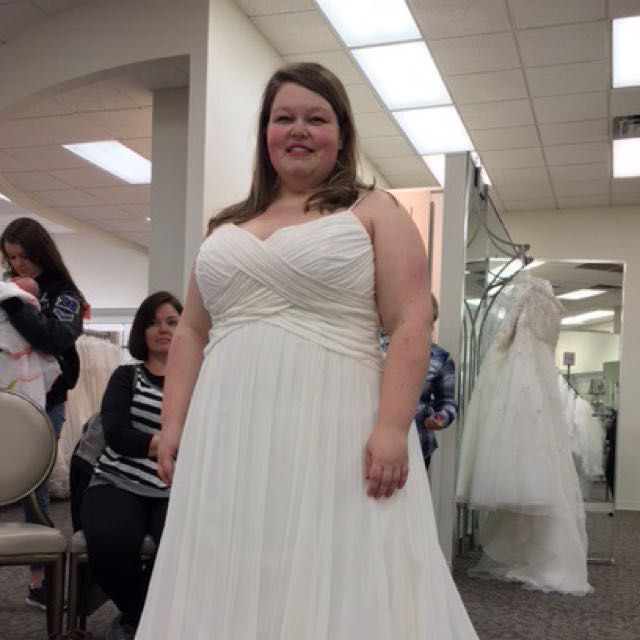 Please share your gorgeous gowns - 1