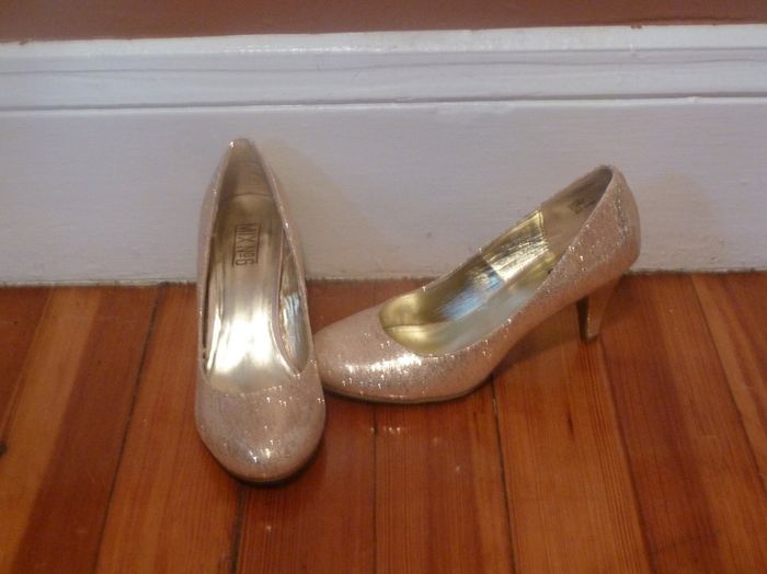 Dress and Shoes (pic included)