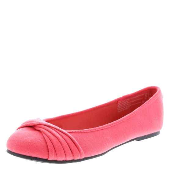 I wanna see your FLAT wedding shoes!