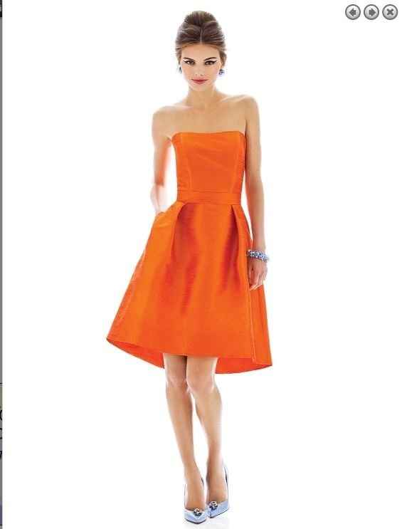 Rude bridesmaid on a boat?? 1st time being in a wedding, am I being rude?