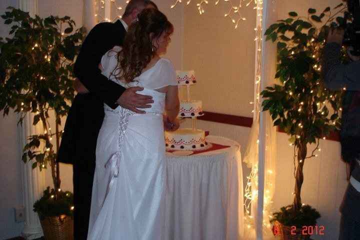 I did it!! I finally married the love of my life!! ** 2 more pics on page 2 ** ;)