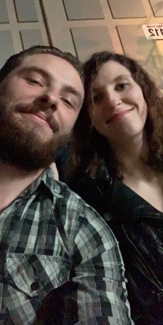 Show me your fiance and pet - 1