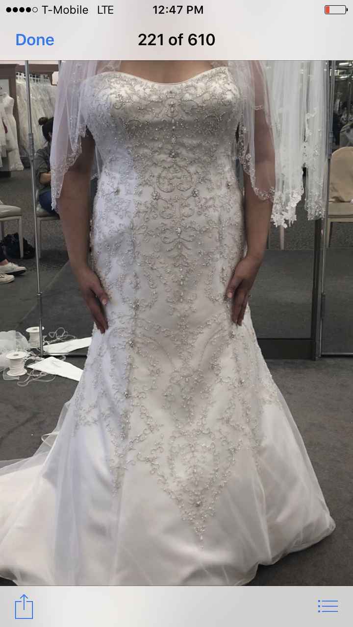 How comfortable should a wedding dress be? - 1