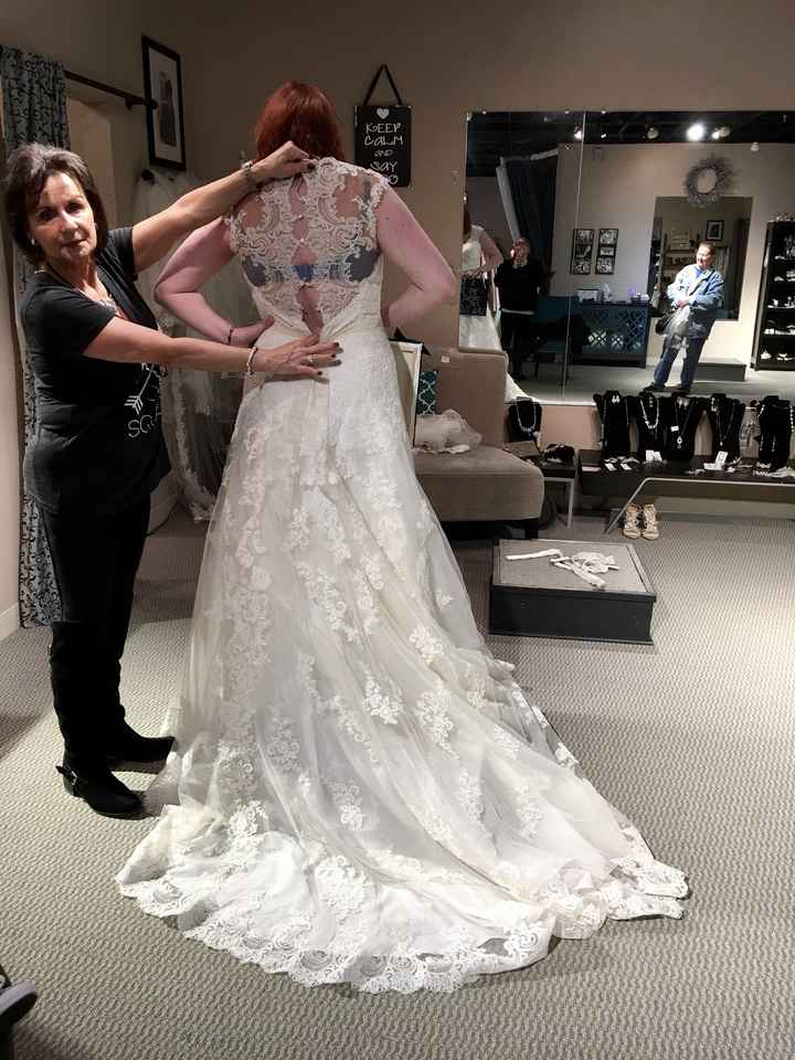 Show me your dresses!!