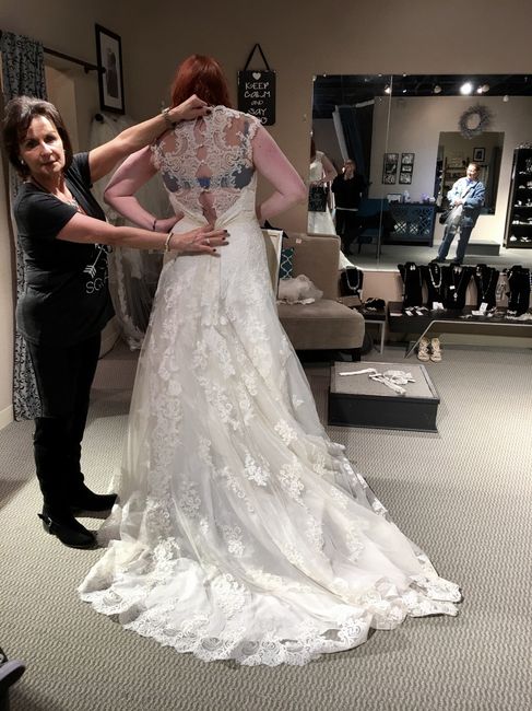 Show me your dresses!!