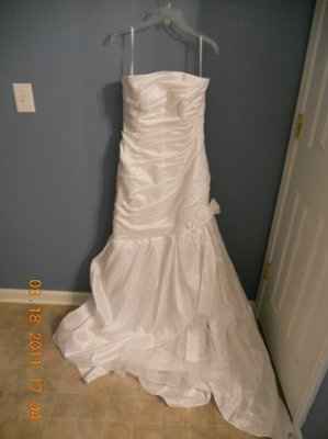 Update:  Dress in from online dress site...Milanoo (pics)