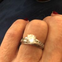 Engagement ring 