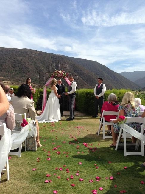Back and married...update w pics. And more pics on page 2 and even more