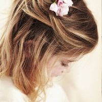 Flower Girl Hair help.