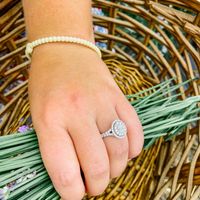 Brides of 2022! Show us your ring! - 1