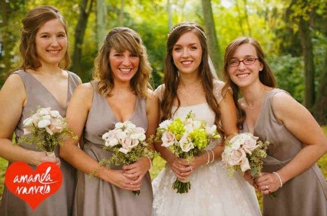 12.5 weeks later and we FINALLY got to see our wedding photos! PICS