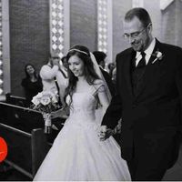 12.5 weeks later and we FINALLY got to see our wedding photos! PICS