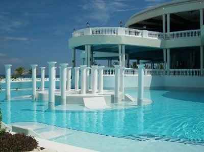 Im back from the honeymoon girlz with pics!!( pic heavy)