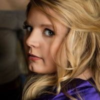 I want to see that bridal/bridal party makeup