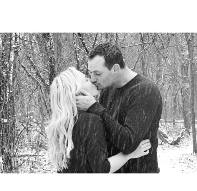 WeddingWire Winter Games: Snowy Engagement Pictures or Snowy Wedding Pics? 5